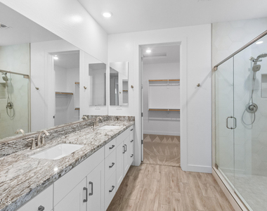6936 W Maya Way - Photo Thumbnail 14