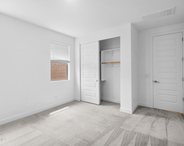 6936 W Maya Way - Photo Thumbnail 22