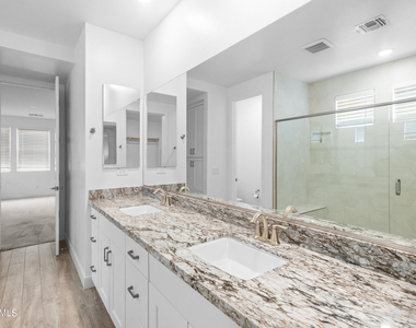 6936 W Maya Way - Photo Thumbnail 13