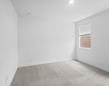 6936 W Maya Way - Photo Thumbnail 21