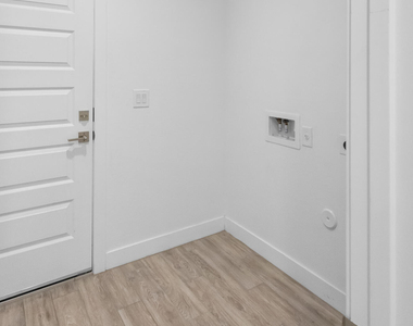 6936 W Maya Way - Photo Thumbnail 28