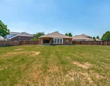 7404 Ryan Court - Photo Thumbnail 24