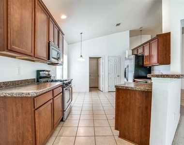 7404 Ryan Court - Photo Thumbnail 7