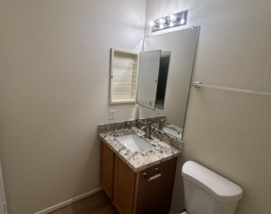 15932 W Lundberg Street - Photo Thumbnail 17
