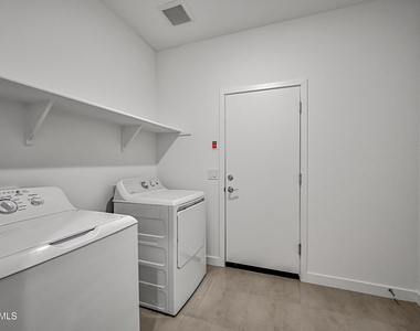23410 W Florence Avenue - Photo Thumbnail 30