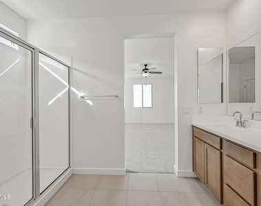 23410 W Florence Avenue - Photo Thumbnail 22