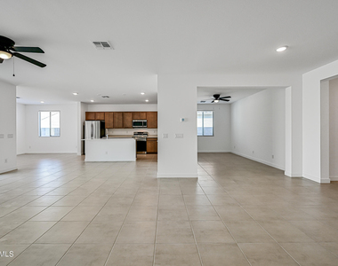 23410 W Florence Avenue - Photo Thumbnail 3