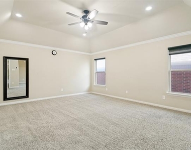 2450 Sunderland Lane - Photo Thumbnail 15