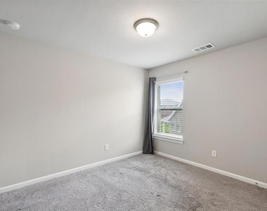 1877 Arbor Drive - Photo Thumbnail 20