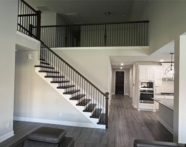 1877 Arbor Drive - Photo Thumbnail 19