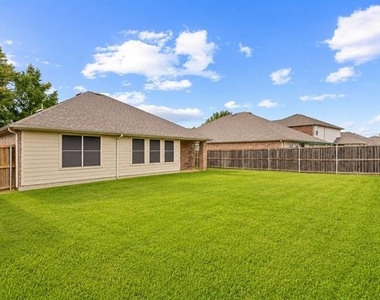 3705 Applewood Road - Photo Thumbnail 16