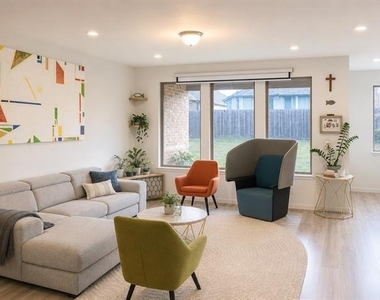 1816 Purtis Creek Drive - Photo Thumbnail 2