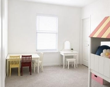 1816 Purtis Creek Drive - Photo Thumbnail 15