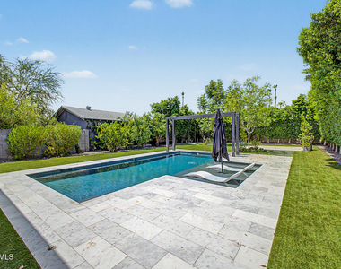 2312 E Curnow Drive - Photo Thumbnail 27