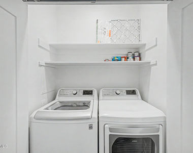 2312 E Curnow Drive - Photo Thumbnail 25