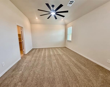 217 Beechwood Avenue - Photo Thumbnail 19