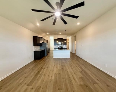217 Beechwood Avenue - Photo Thumbnail 13