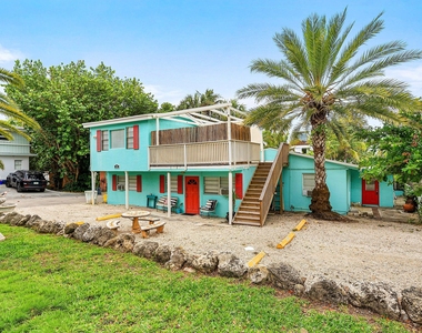 205 Coral Road - Photo Thumbnail 1