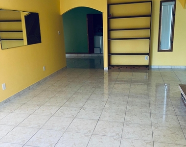182 Ne Jettie Terrace - Photo Thumbnail 4