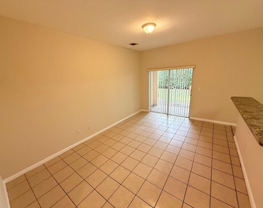 905 N Santa Catalina Circle - Photo Thumbnail 6
