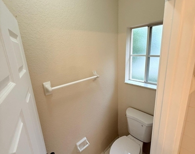 905 N Santa Catalina Circle - Photo Thumbnail 30