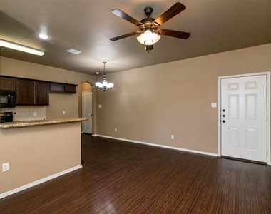 1430 Piedmont Drive - Photo Thumbnail 2