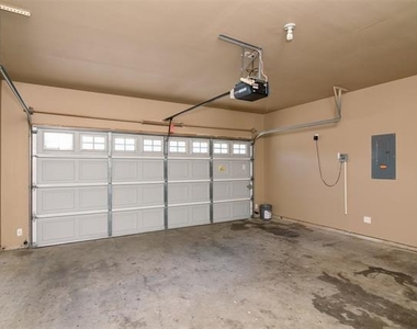 1430 Piedmont Drive - Photo Thumbnail 18
