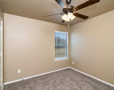 1430 Piedmont Drive - Photo Thumbnail 13