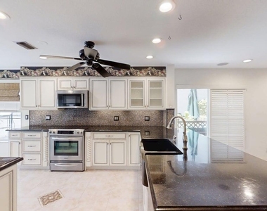 23330 La Vida Way - Photo Thumbnail 8