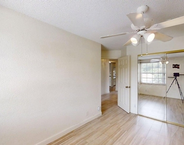23330 La Vida Way - Photo Thumbnail 28
