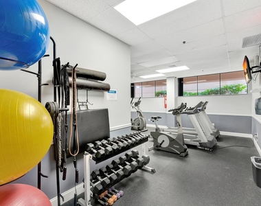 5380 N Ocean Drive - Photo Thumbnail 34