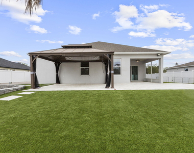 681 Sw Millard Drive - Photo Thumbnail 56
