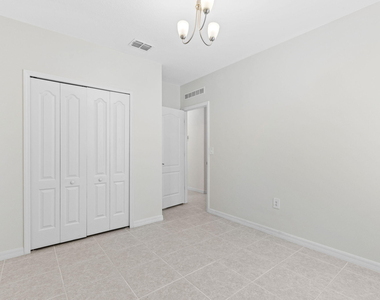 681 Sw Millard Drive - Photo Thumbnail 40