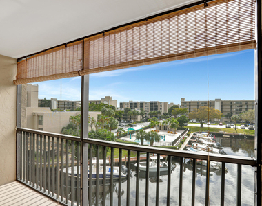 3 Royal Palm Way - Photo Thumbnail 25