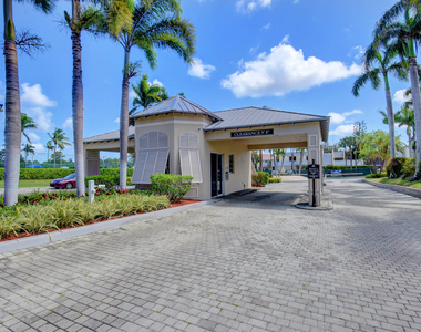 3 Royal Palm Way - Photo Thumbnail 29