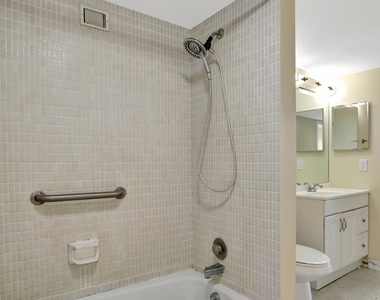 3 Royal Palm Way - Photo Thumbnail 21