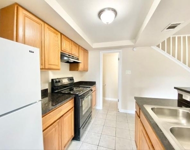 8001c Rothington Road - Photo Thumbnail 11