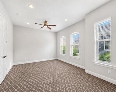1367 Branchwood Place - Photo Thumbnail 21