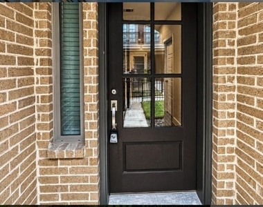 1367 Branchwood Place - Photo Thumbnail 4