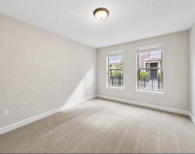 1367 Branchwood Place - Photo Thumbnail 8