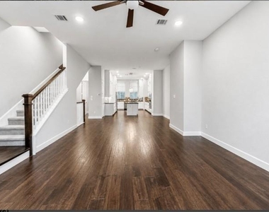 1367 Branchwood Place - Photo Thumbnail 17