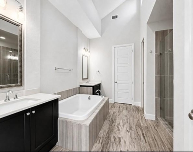 1367 Branchwood Place - Photo Thumbnail 23