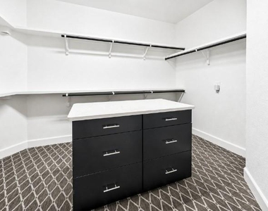 1367 Branchwood Place - Photo Thumbnail 20