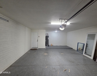 5835 E Acoma Drive - Photo Thumbnail 37
