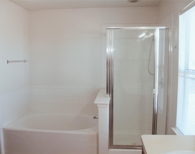 1825 Crested Butte Drive - Photo Thumbnail 20