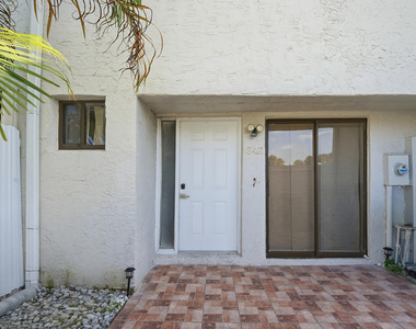 642 Ne 195th Street - Photo Thumbnail 26