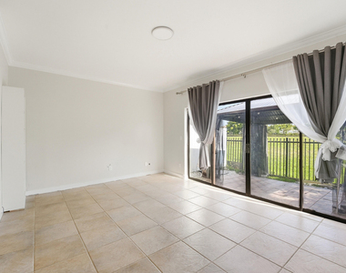 642 Ne 195th Street - Photo Thumbnail 9