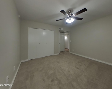 4775 W Morrow Drive - Photo Thumbnail 4