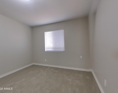 4775 W Morrow Drive - Photo Thumbnail 7