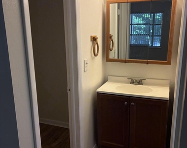 632 Nw 13th Street - Photo Thumbnail 12
